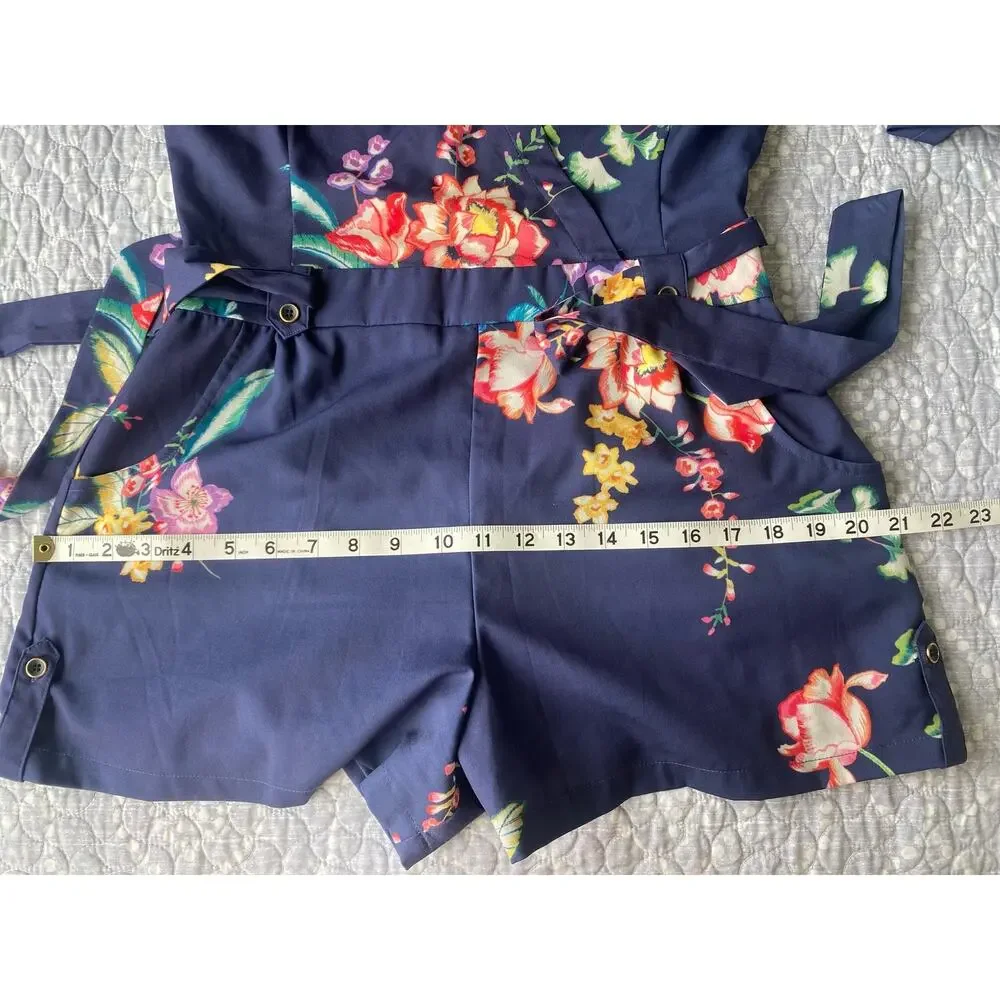 Yumi Kim Blue Floral Print Sweet Romance Liz Romper Women’s Size Small